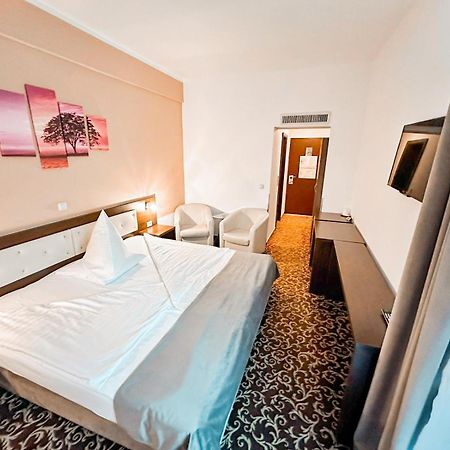 Hotel Neon Temesvár Kültér fotó