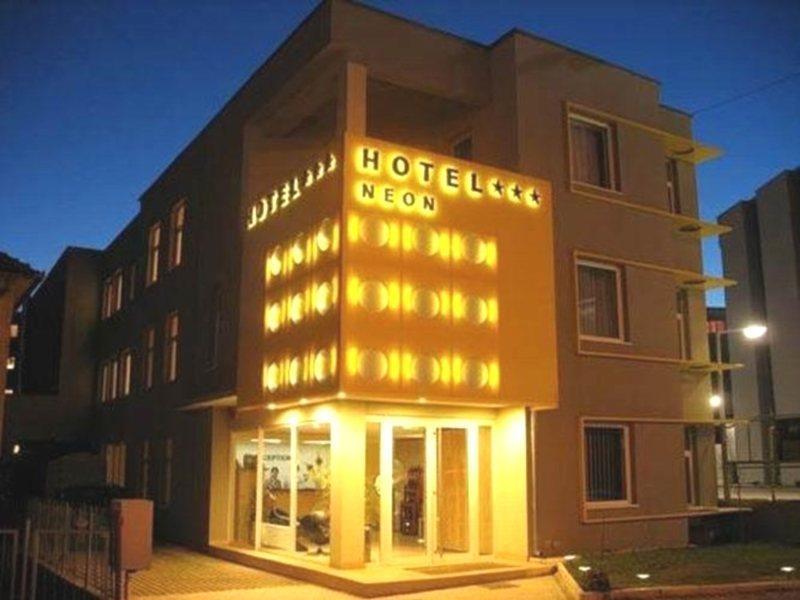 Hotel Neon Temesvár Kültér fotó